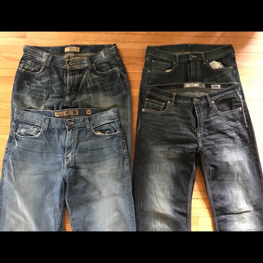 Men’s lot of Buckle & Levi’s Jeans